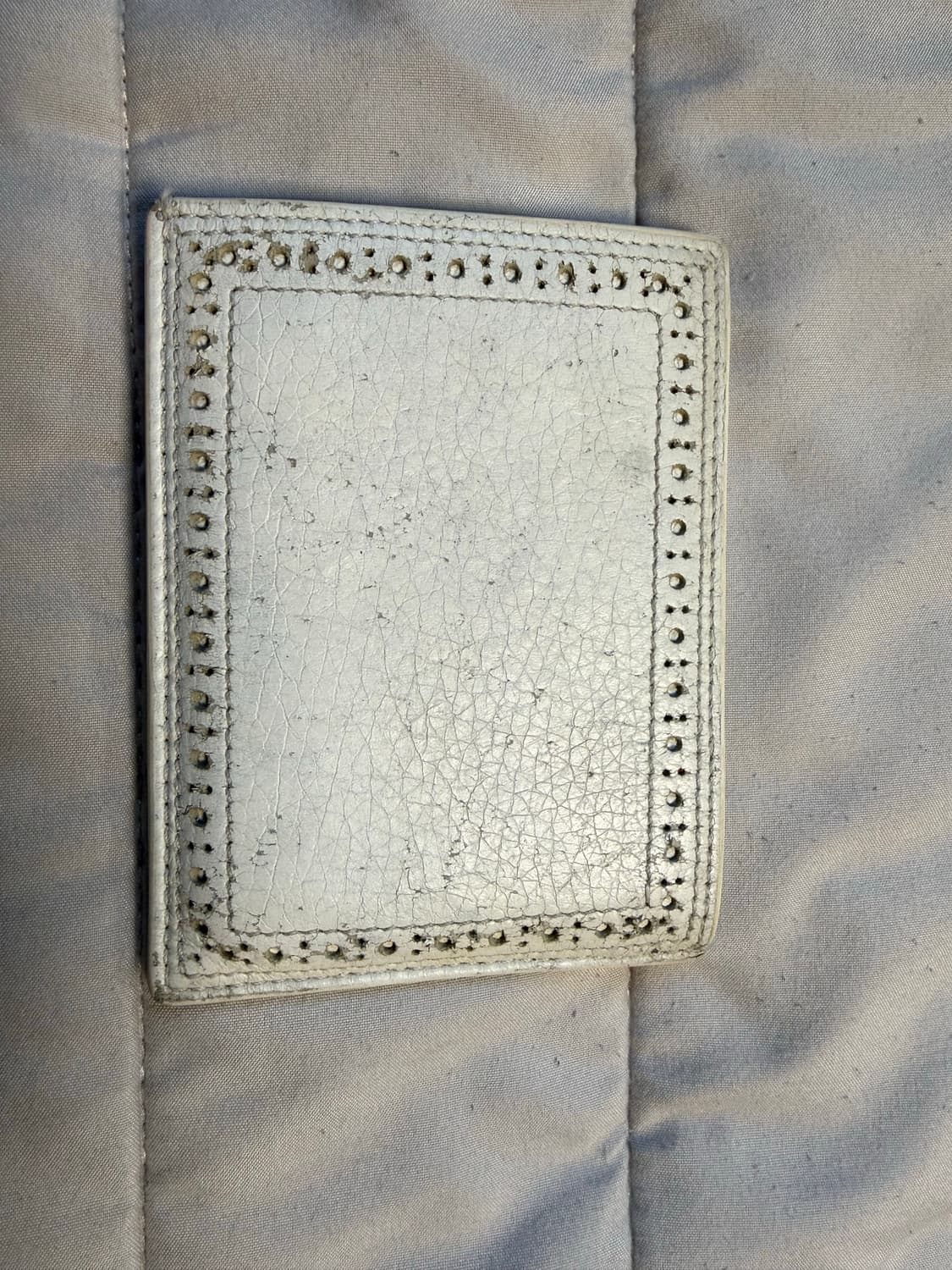 톰브라운 페블 그레인 카프스킨 카드홀더 화이트 상품이미지3