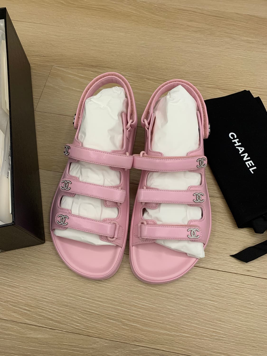 샤넬 크루즈컬렉션 샌들 핑크 37(240) 새상품 상품이미지1