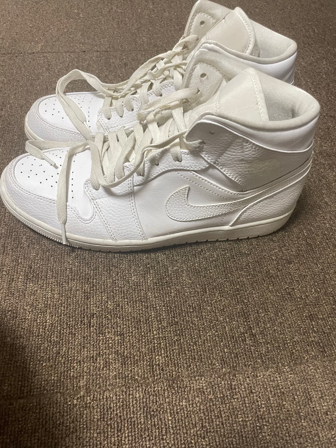 조던 1 미드 트리플 화이트 상품이미지2