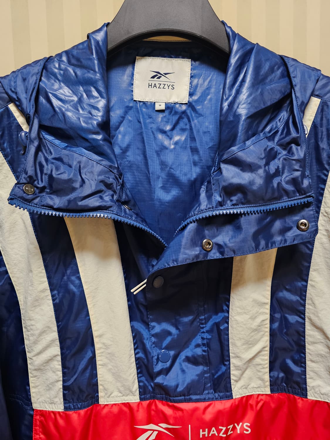 리복 x 헤지스 아노락 폴리에스터 M 상품이미지3