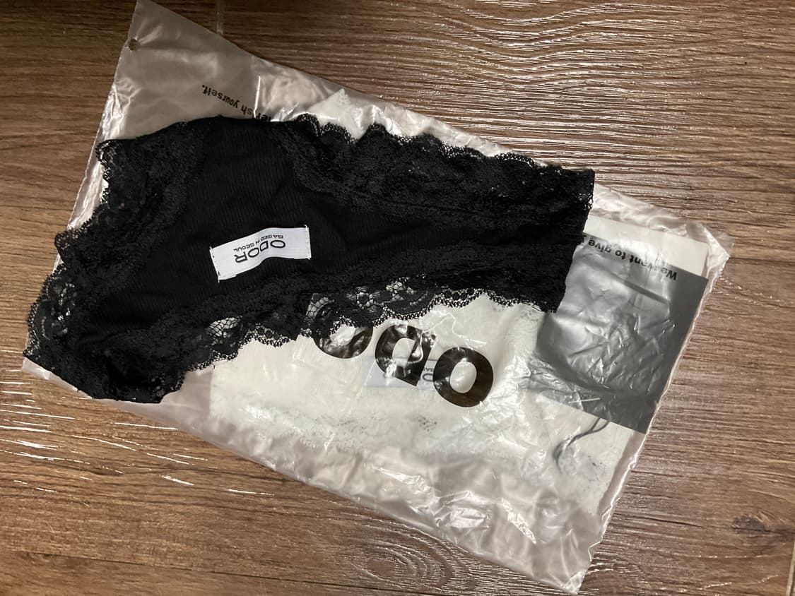 오도어 로맨스 팬티 블랙.화이트  상품이미지3