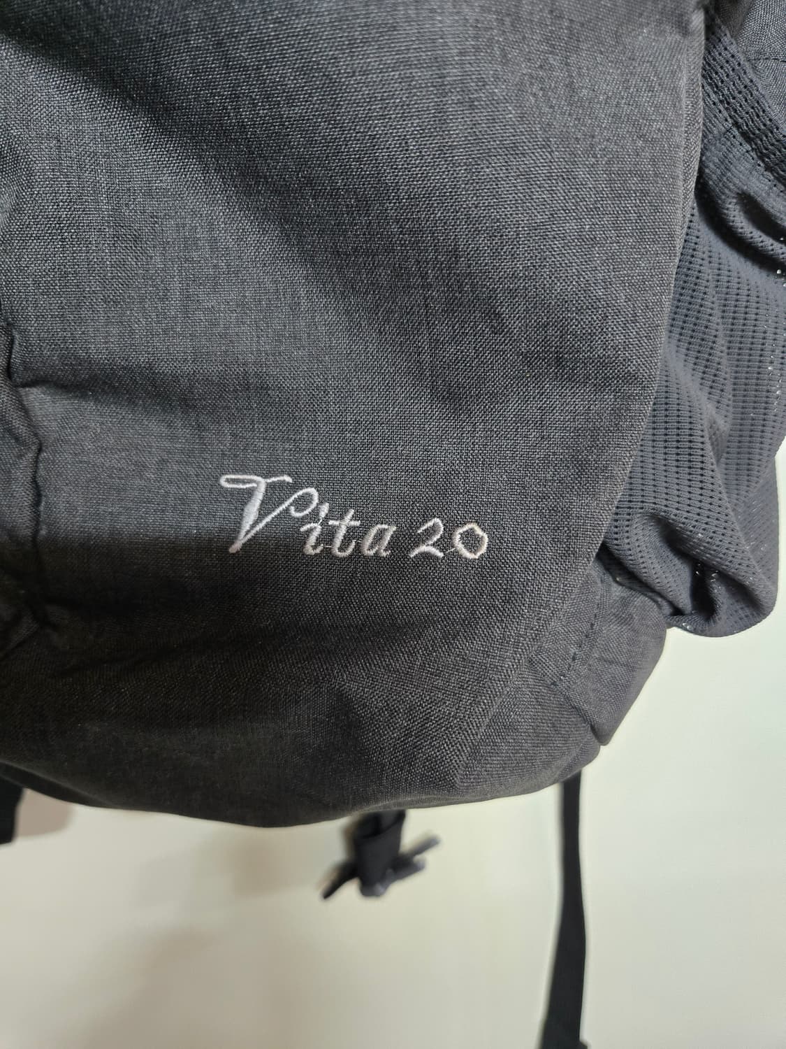 라푸마 Vita 20 백팩 다크그레이  상품이미지3