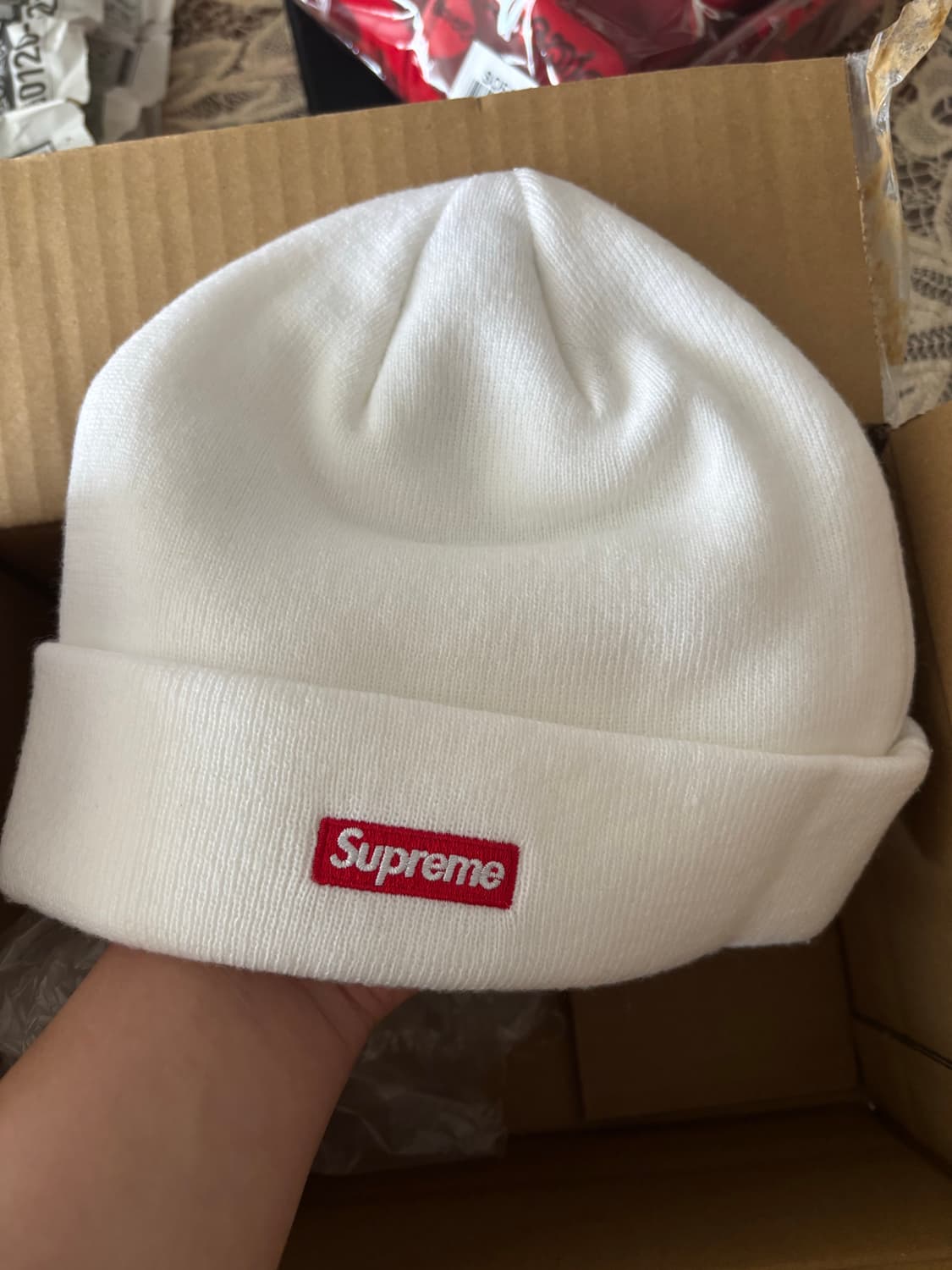 슈프림 아이시 S 로고 비니 화이트 상품이미지2