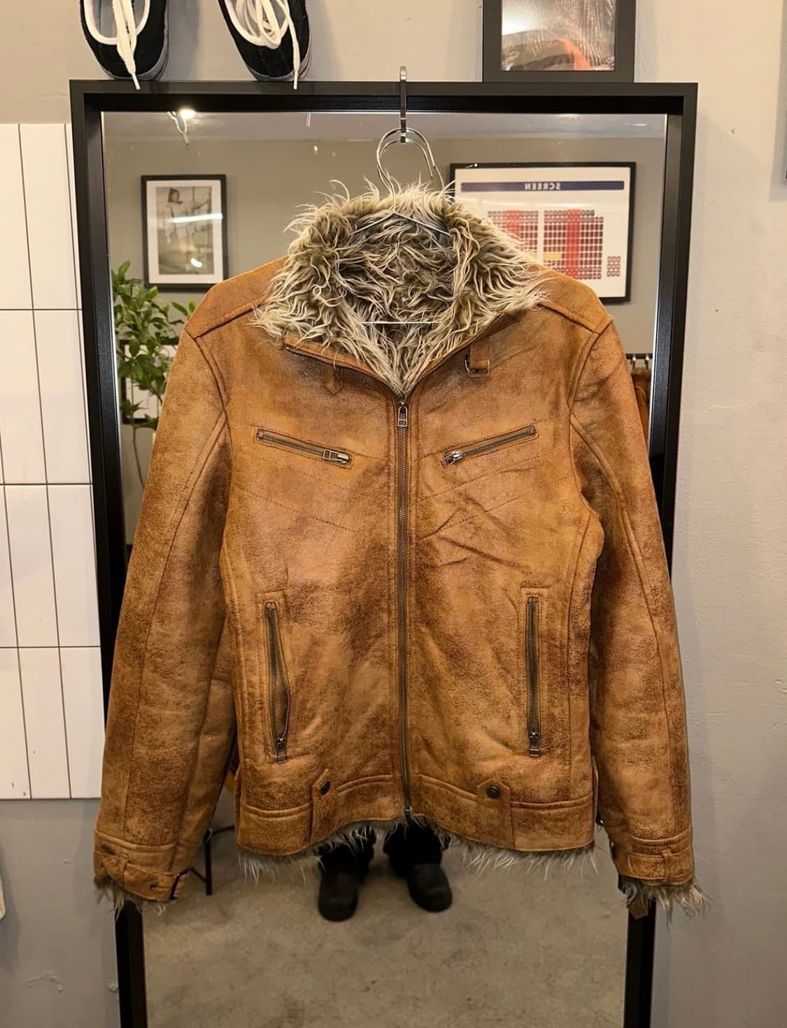 Semantic design aging suede fur jacket 상품이미지4