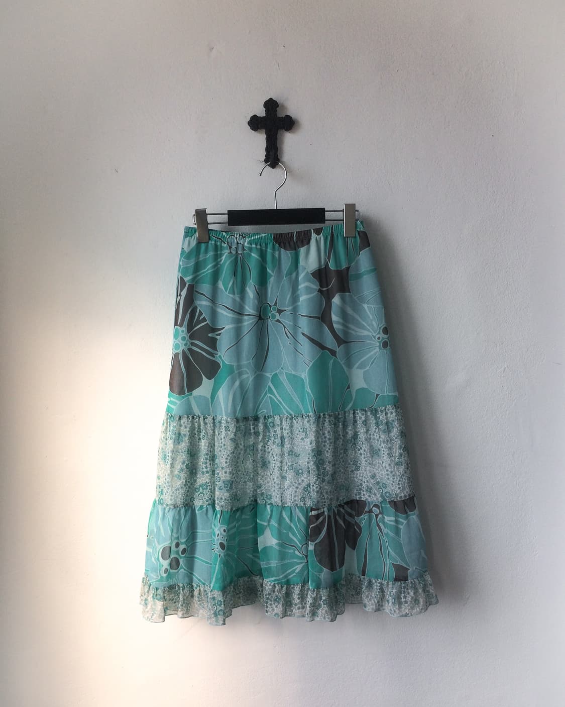 Pattern patch work midi skirt 상품이미지1