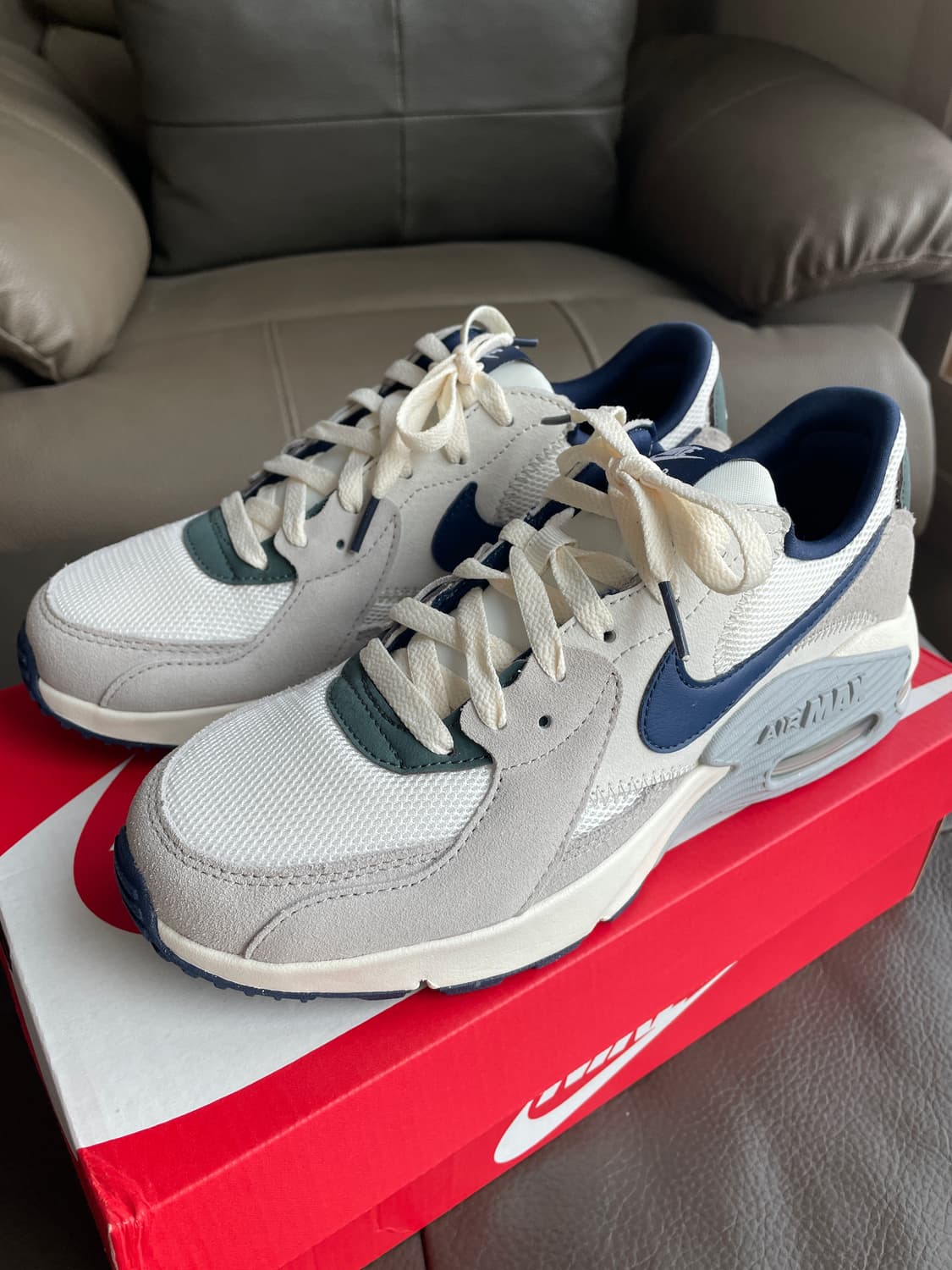 [250] 나이키 에어맥스 엑시 (새상품) 상품이미지1