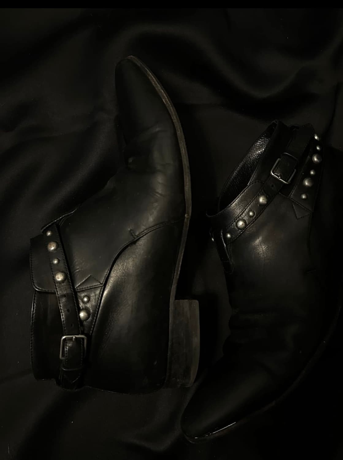 생로랑 에디슬리먼 스터드 부츠 상품이미지3