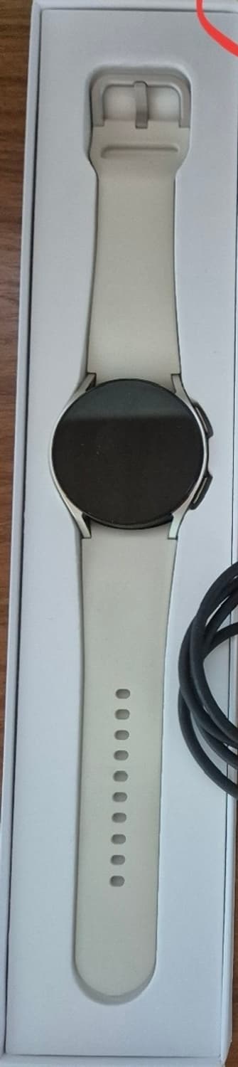 갤럭시워치6 40mm 골드 판매합니다 상품이미지4