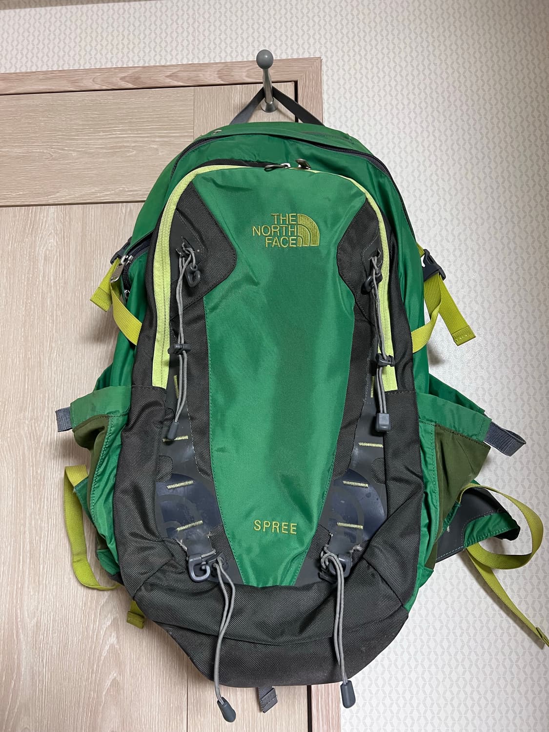 노스페이스 스프리 등산 그린 백팩 상품이미지1