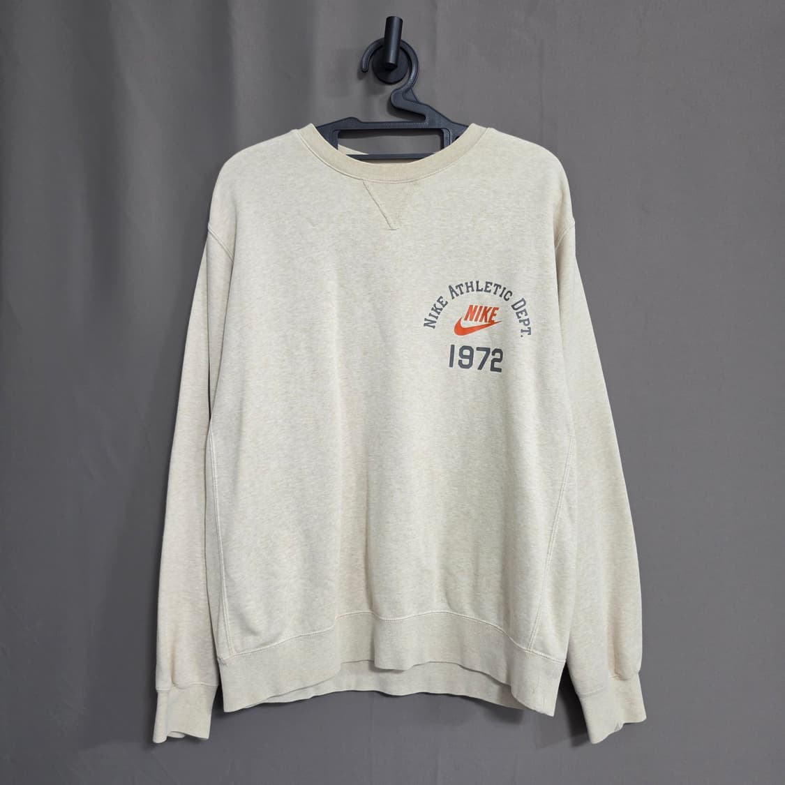 나이키 1972 맨투맨 상품이미지1