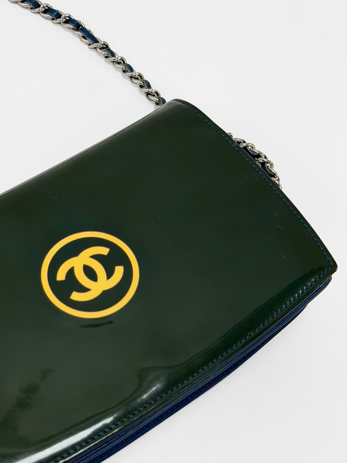 샤넬 페이던트 CC 로고 체인 크로스백 상품이미지3