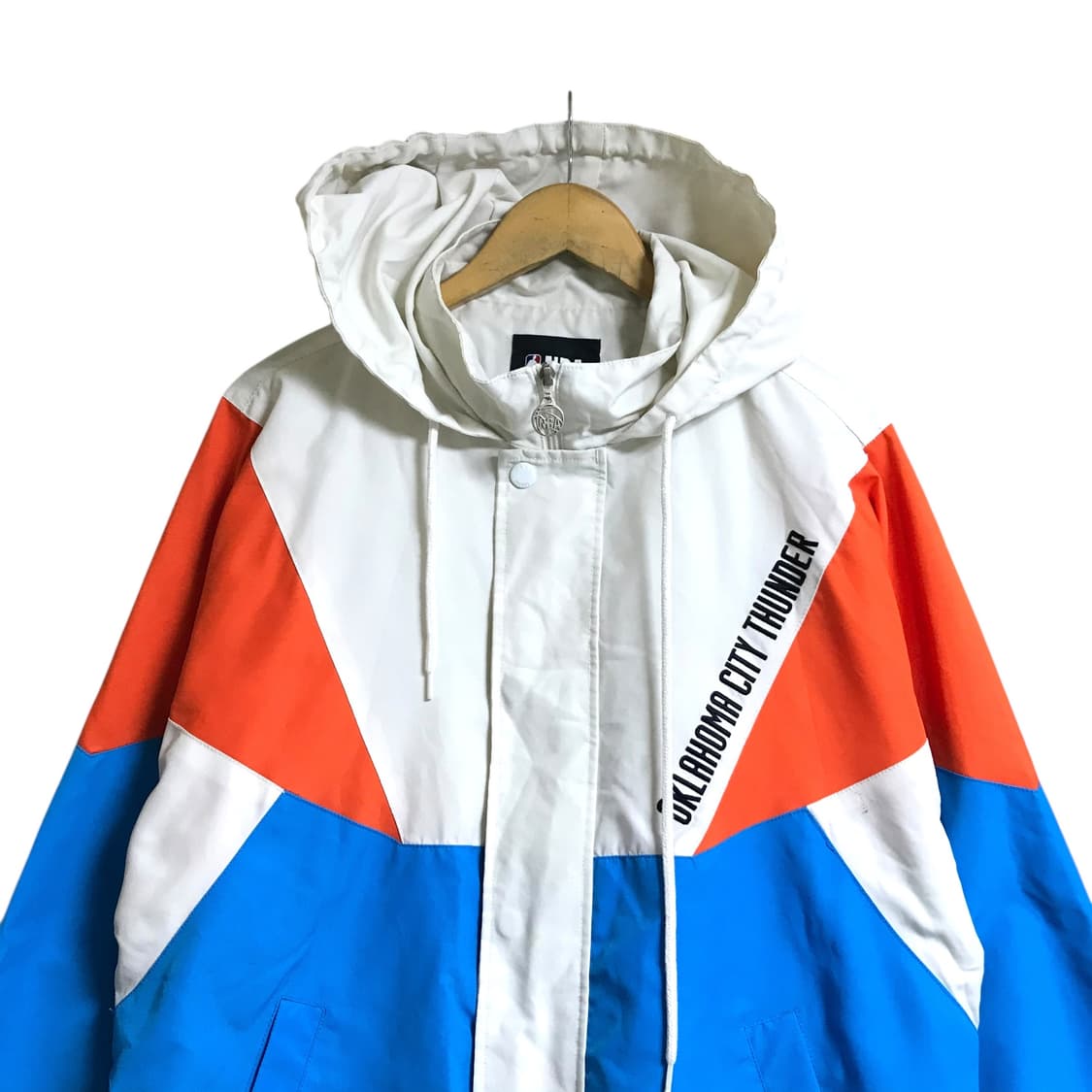 NBA 오클라호마시티 썬더 팀 배색 컬러 블럭 바람막이 재킷️ 상품이미지2