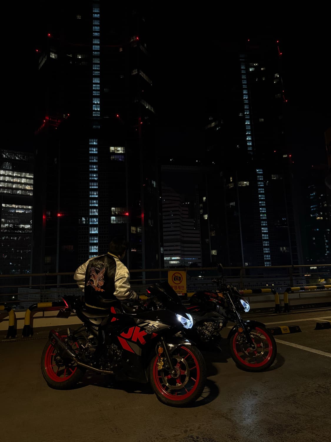 노타베네 스카쟌 블랙 사이즈 L 상품이미지3