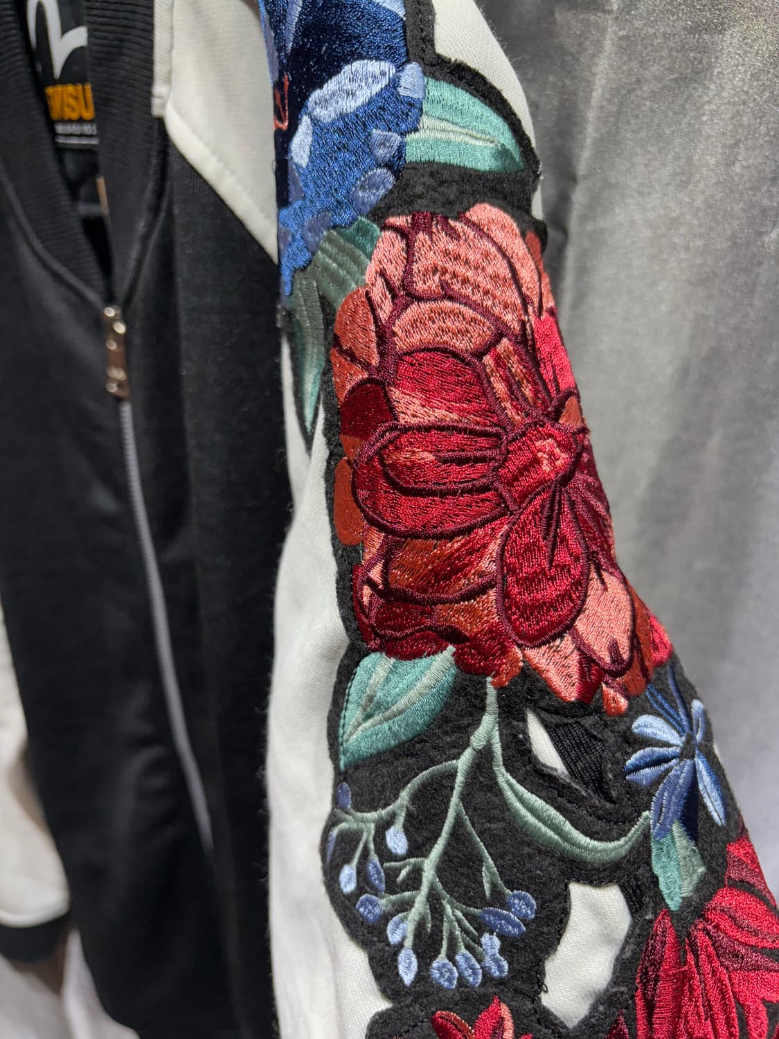 L 에비수 사이드 플라워 자수 배색 스카잔 상품이미지5