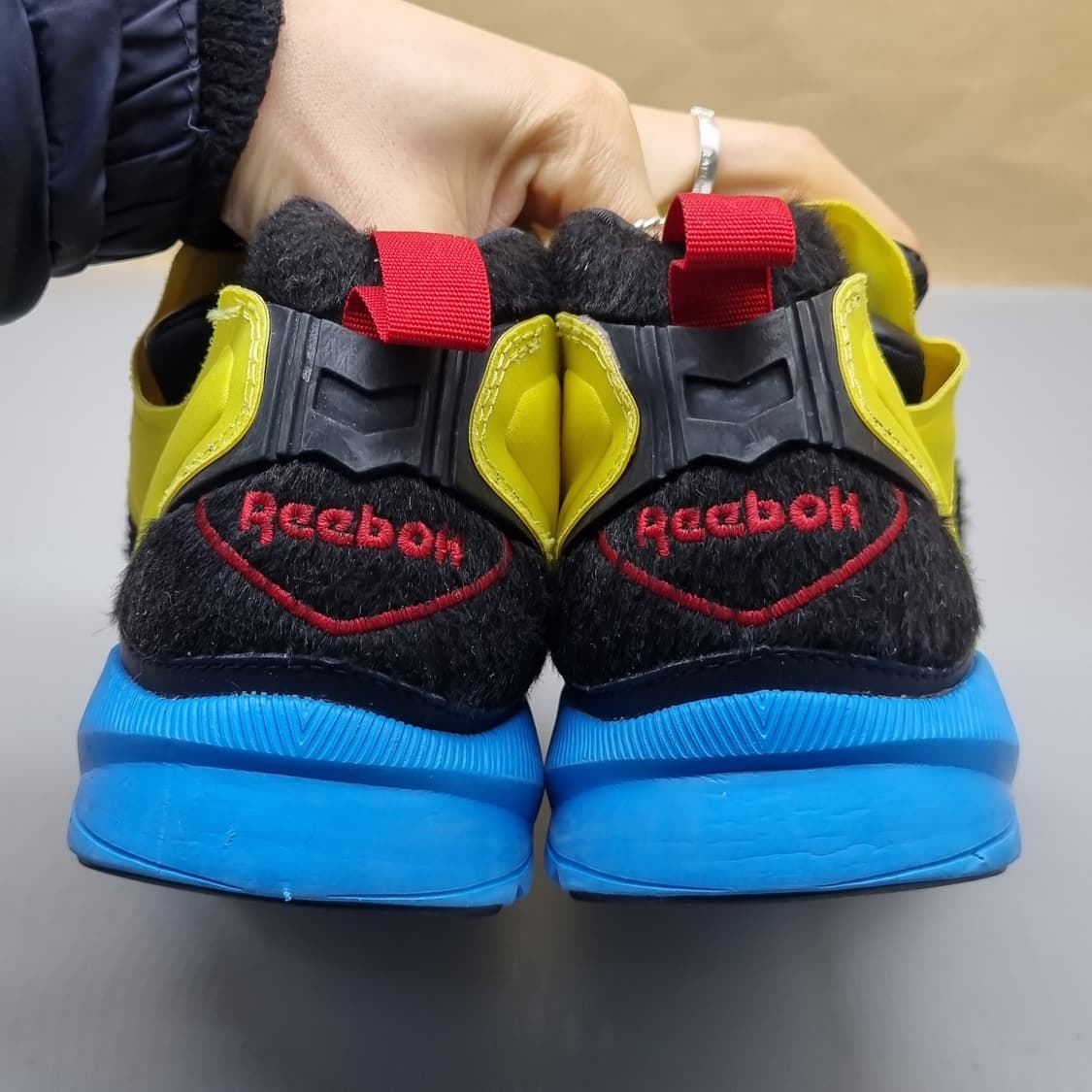 리복 인스타펌프 퓨리 울버린 운동화240 상품이미지4