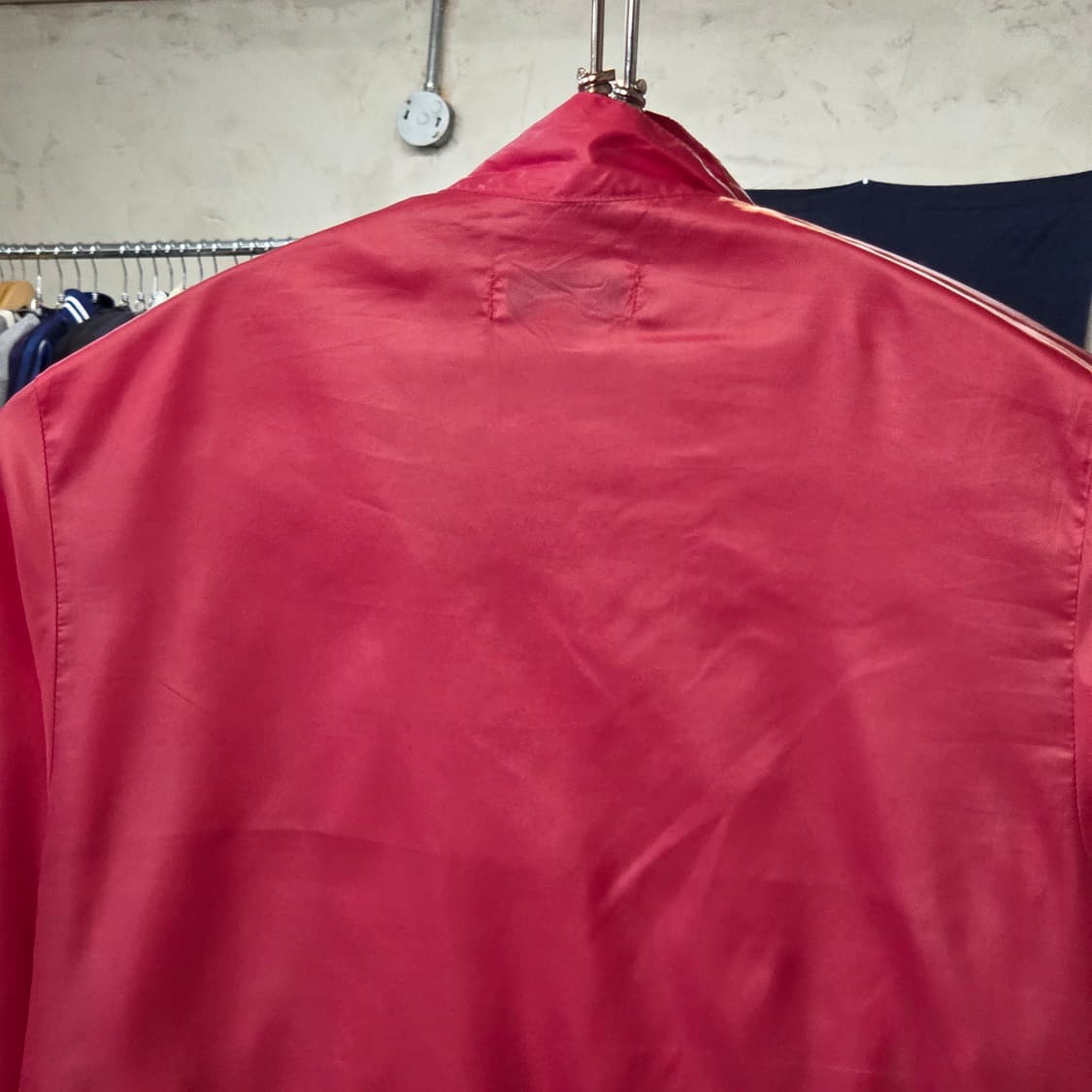 아디다스 핑크 삼선 바람막이 자켓 상품이미지6