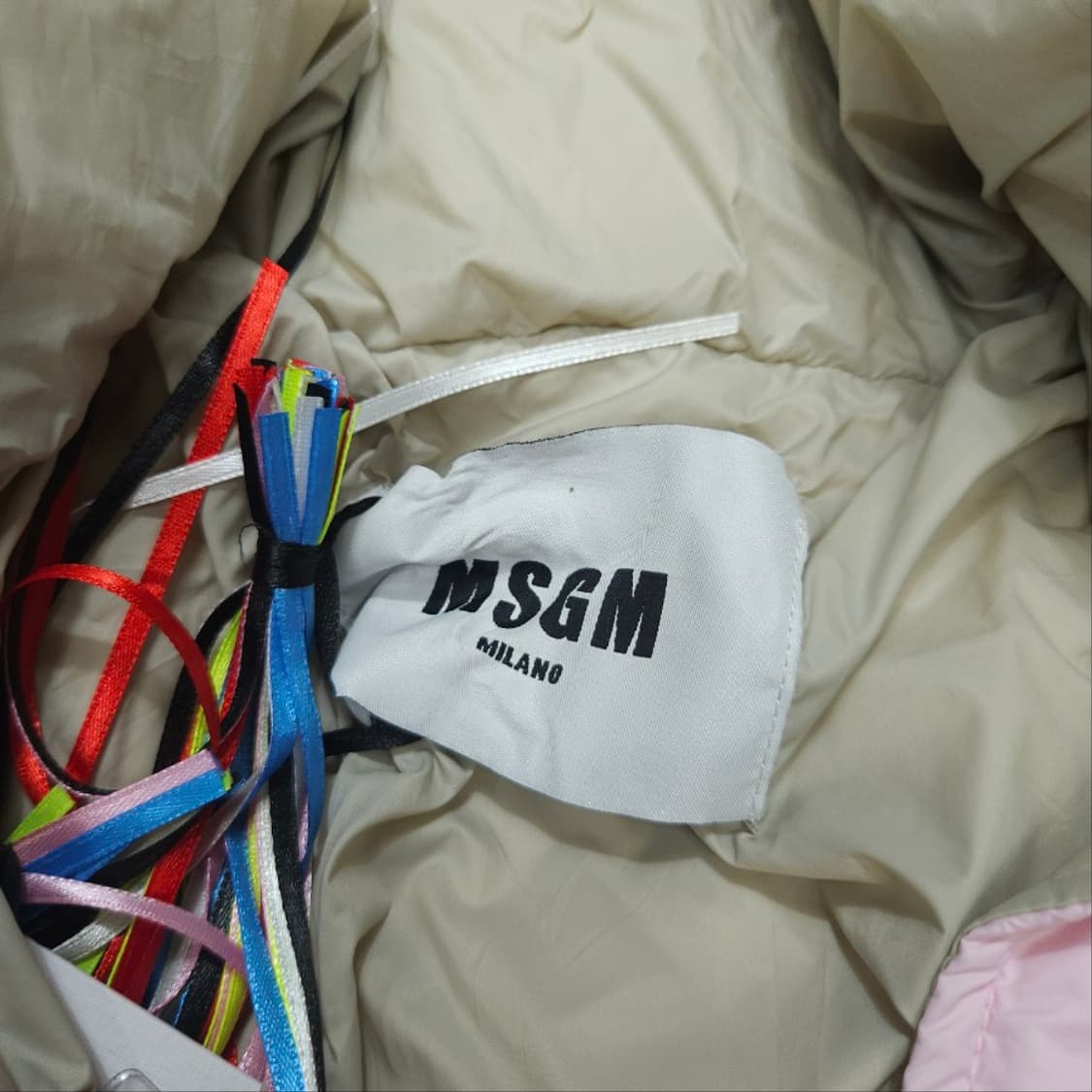 새상품 MSGM 미드 랭스 다운 패딩 40 상품이미지7