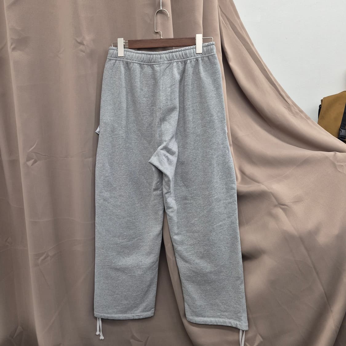 나이키 NSW 스우시 오픈 헴 기모 팬츠 M 상품이미지3