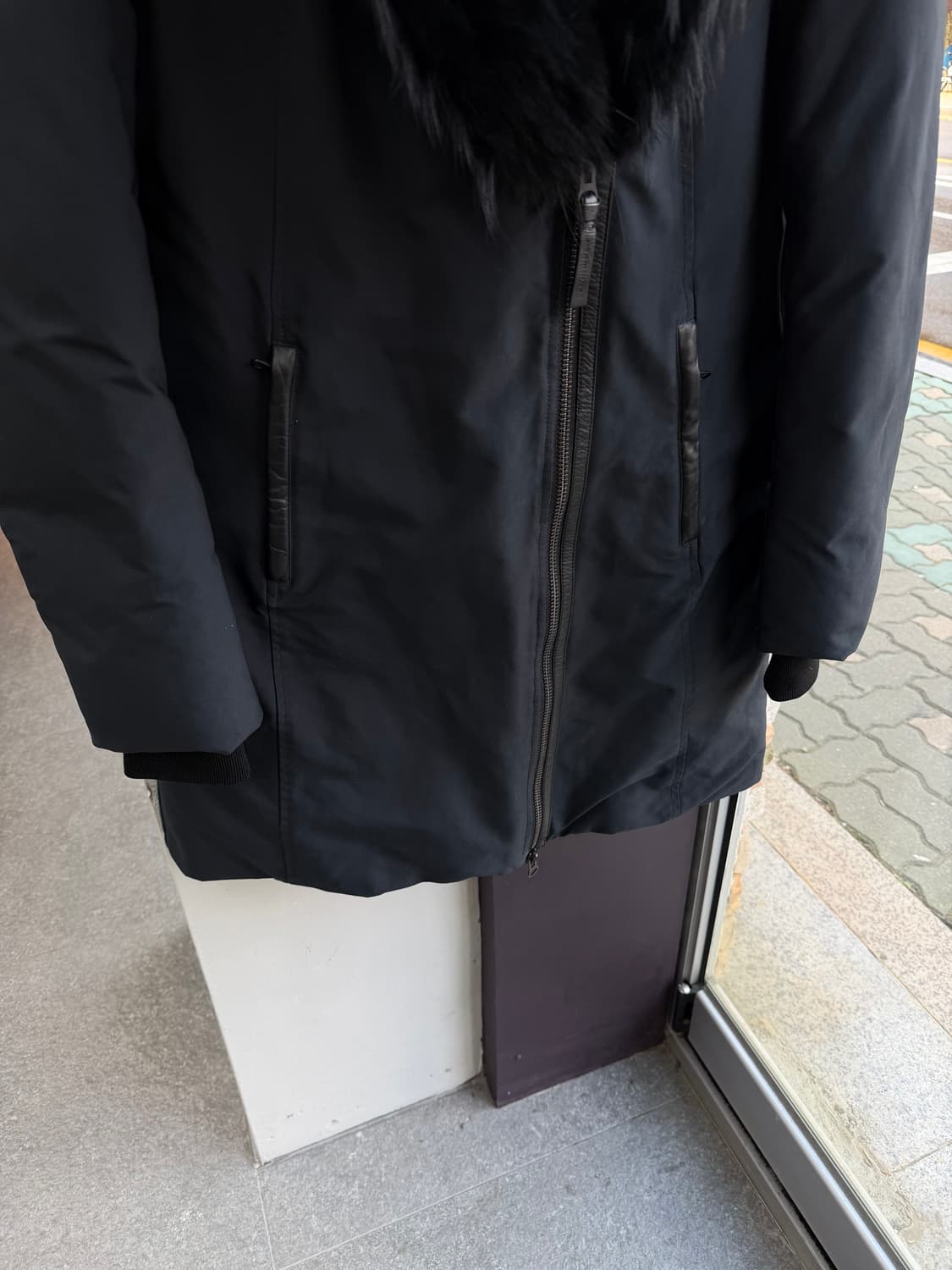 L/ 맥케이지 아달리 퍼 트리밍 다운 패딩 상품이미지5