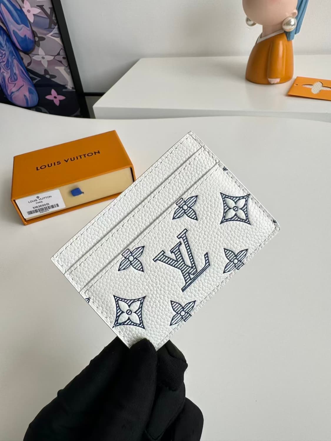 루이비통 더블 카드 홀더 화이트 상품이미지2