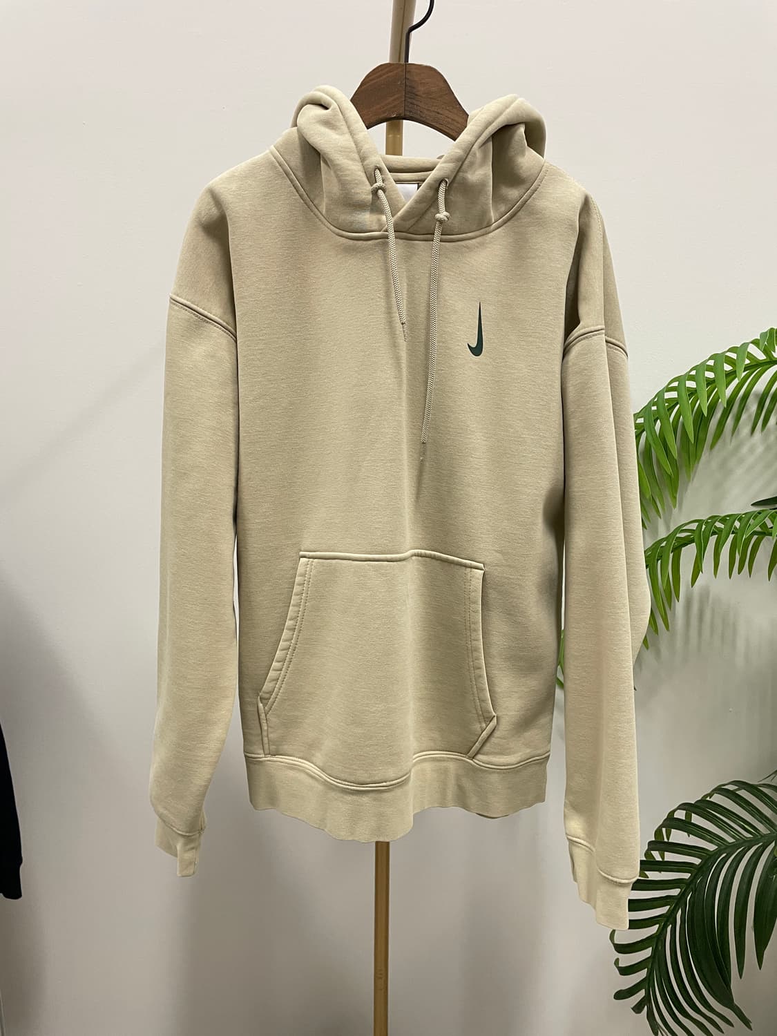 나이키x빌리아일리쉬 상품이미지1