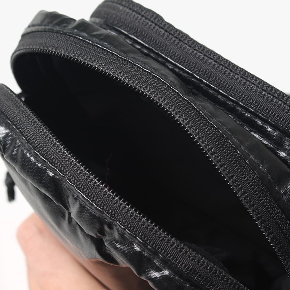  SUPREME "Black Shoulder Bag" 상품이미지7
