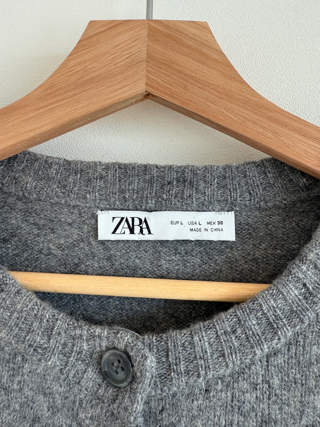 자라(ZARA) 울 가디건 상품이미지5