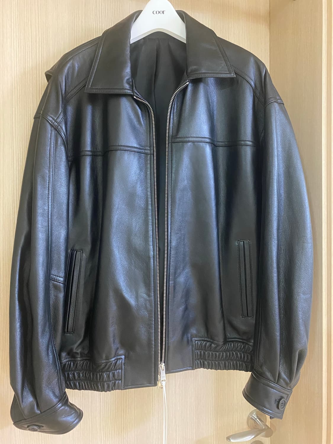 쿠어 우먼 오버사이즈 카우하이드 레더 점퍼  상품이미지3