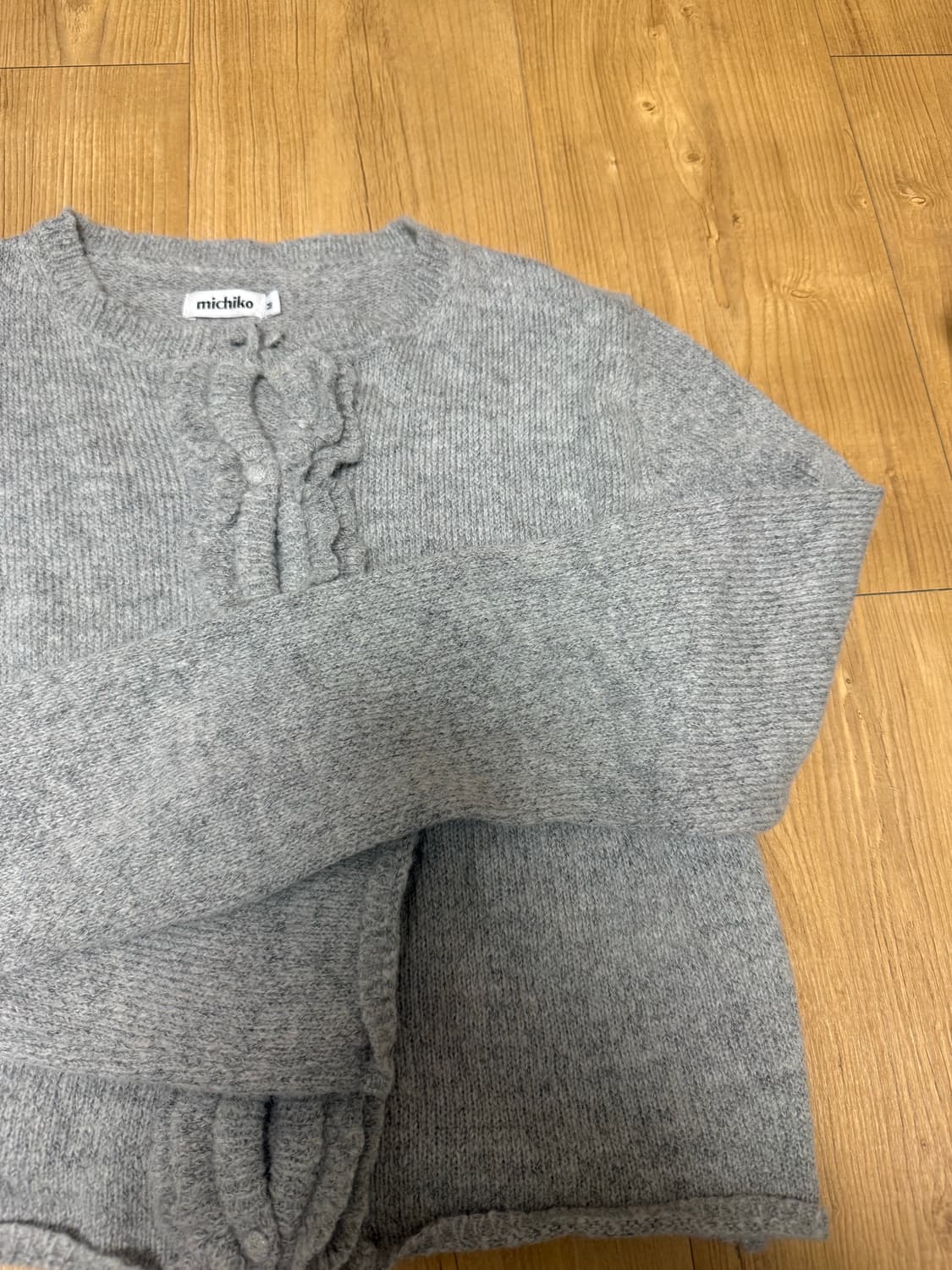 미치코런던 러플 울 니트 가디건 세트 그레이 상품이미지6