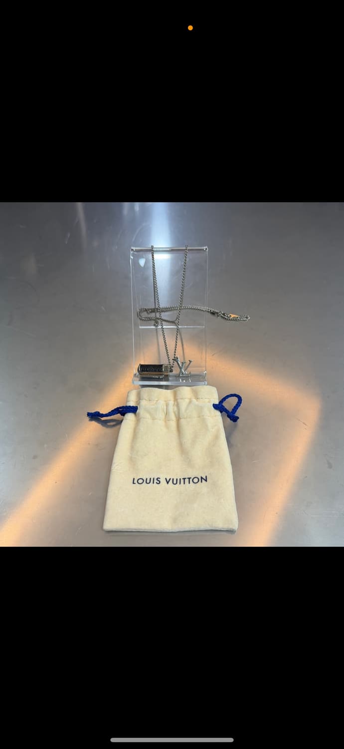 [리오브전포점] 루이비통 이클립스 참스 모노그램 목걸이 상품이미지1