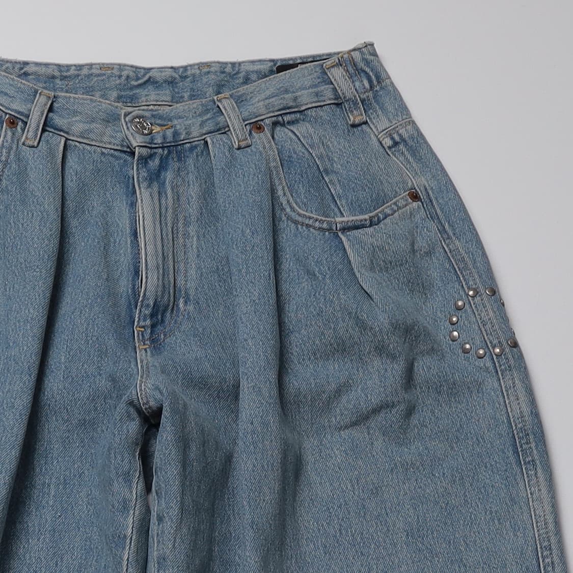 DIESEL 스터드 데님 핀턱 팬츠   상품이미지4