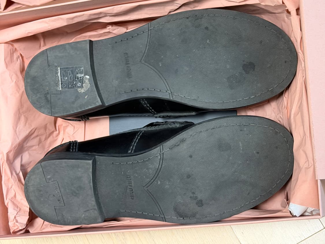 미우미우 블랙페니로퍼 36 상품이미지3