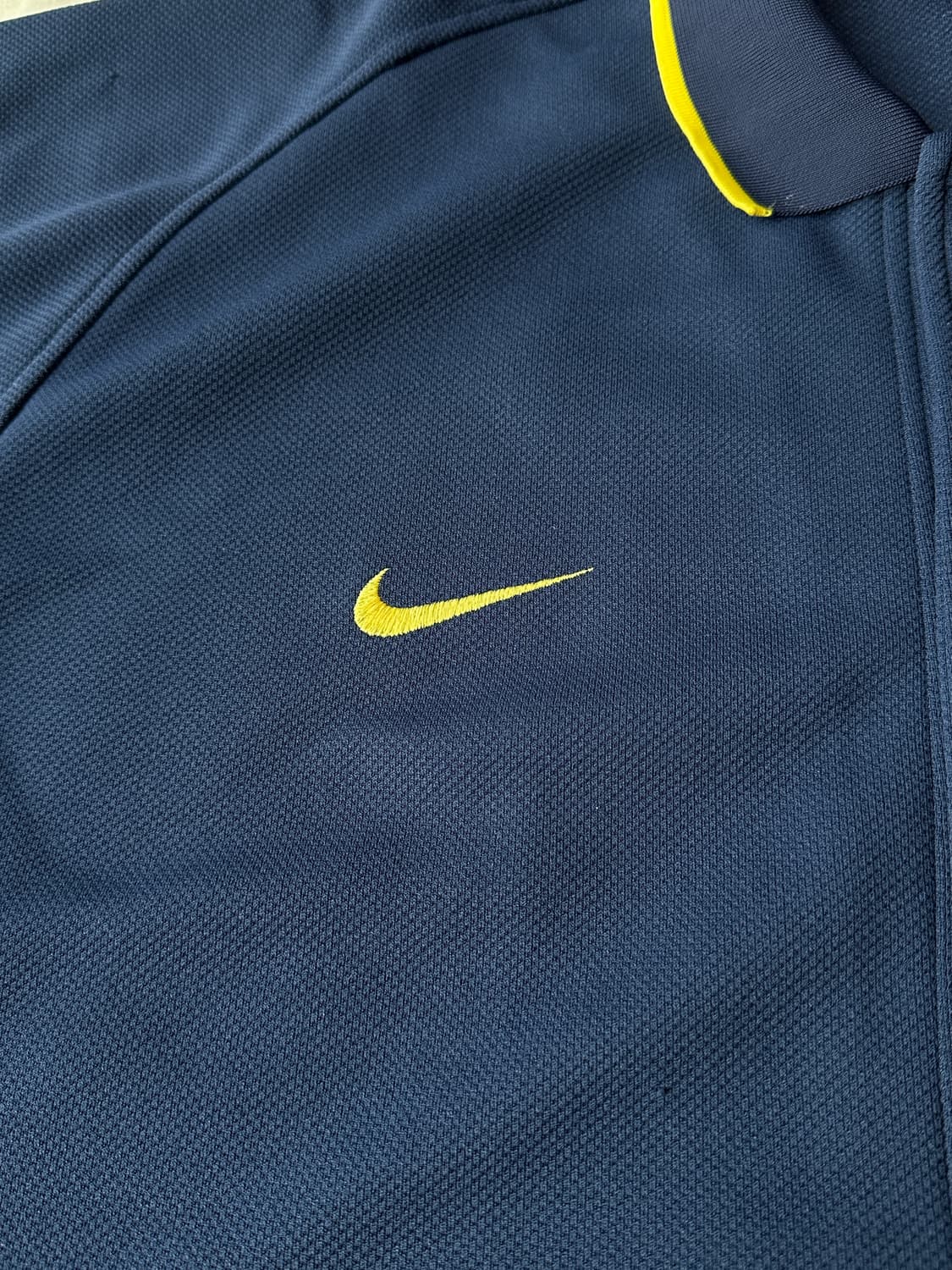 나이키 미시간 대학교 메이즈 앤 블루 웜업 반팔 셔츠 XL 상품이미지5