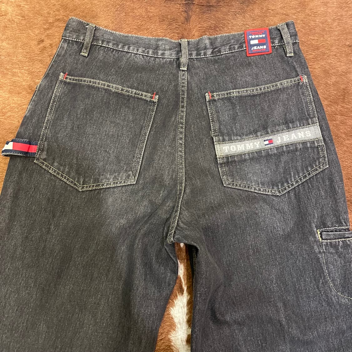 TOMMY JEANS 카펜터 팬츠 상품이미지2