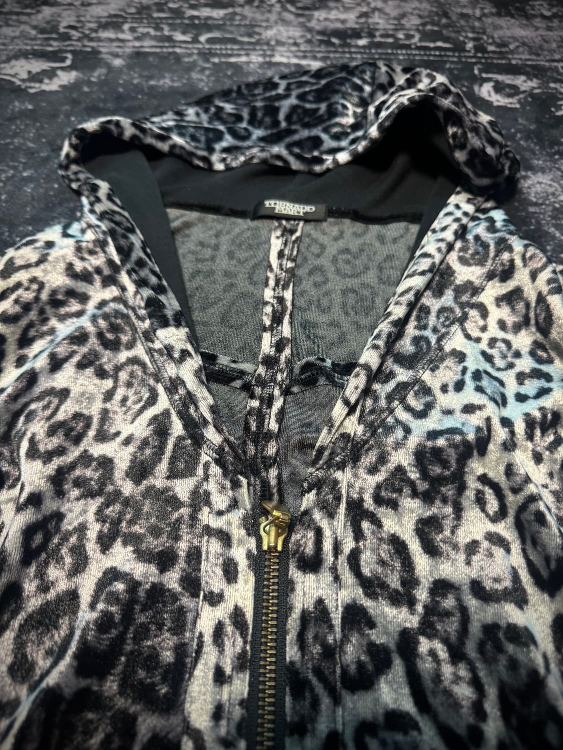 Tornado Mart Leopard Velvet Hooded Zip-U 상품이미지2