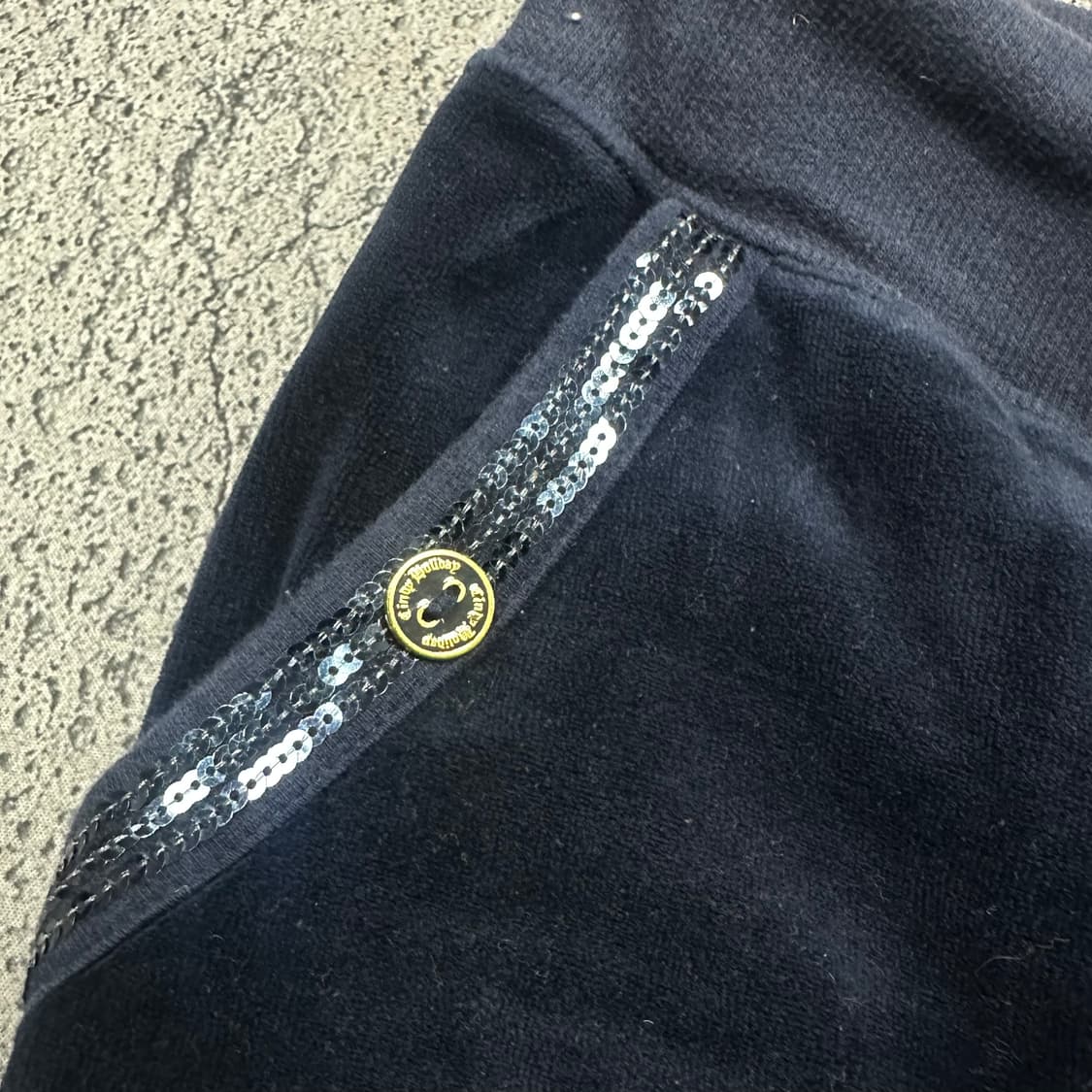 ✨ (바배) 신디 벨벳 네이비 트레이닝 팬츠  상품이미지3