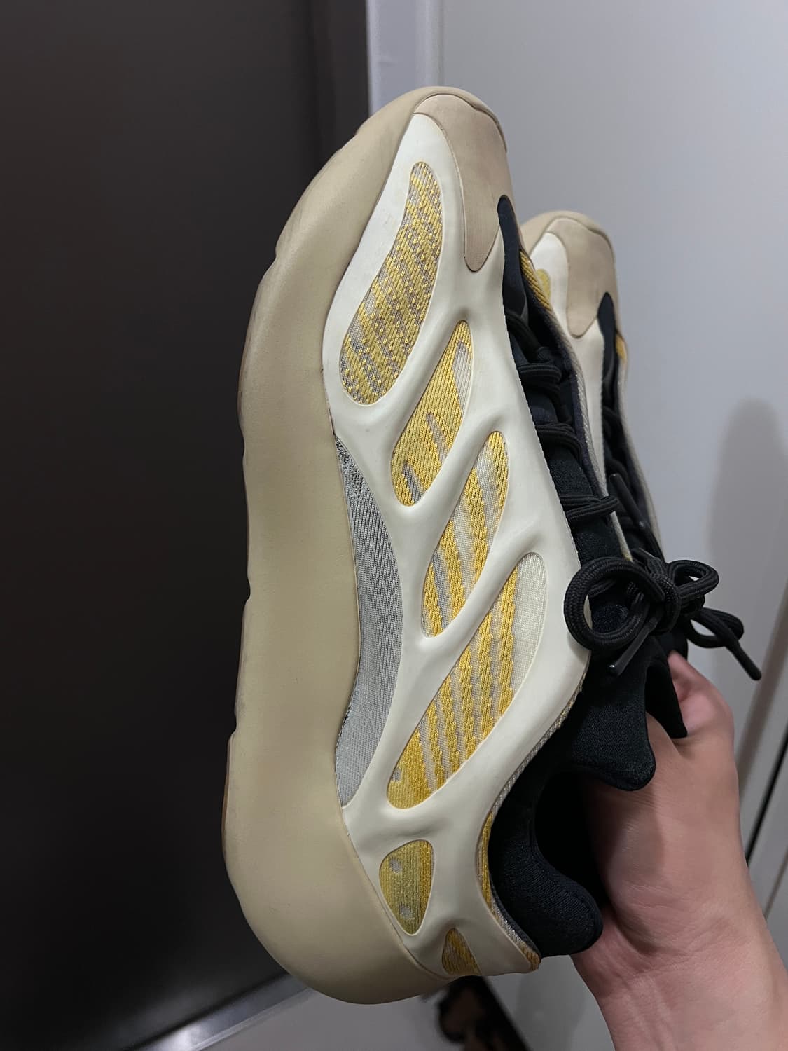 [295] 이지 700v3 사플라워 상품이미지2