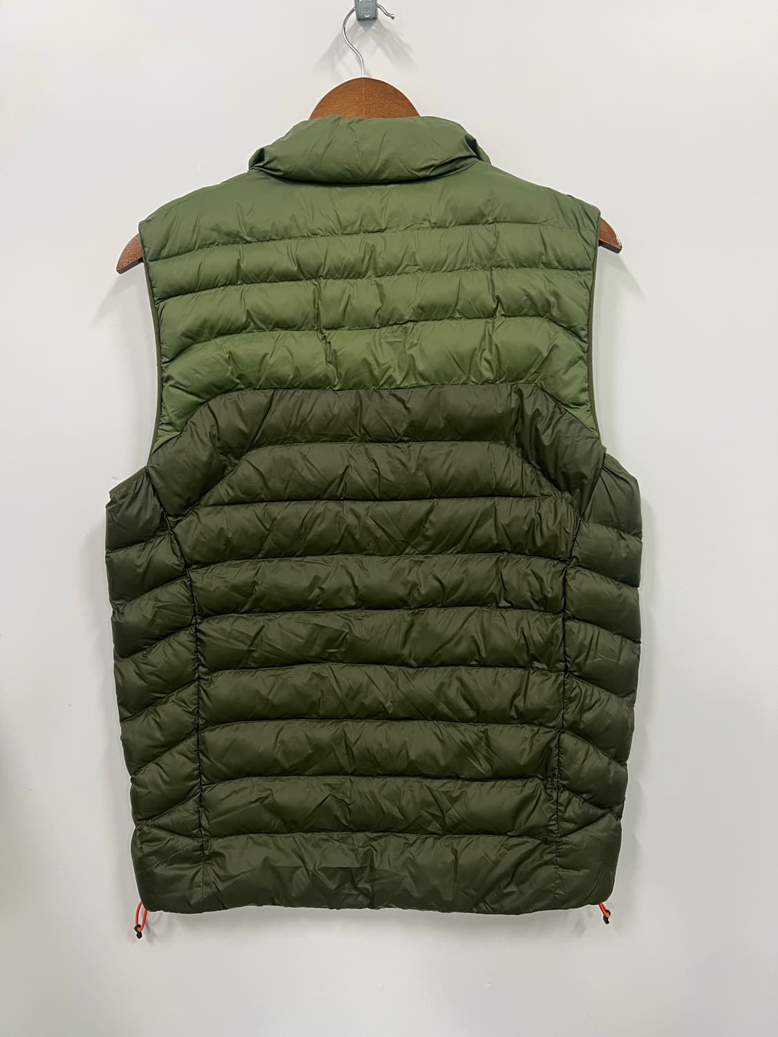 나이키 조끼 패딩 녹색  상품이미지4