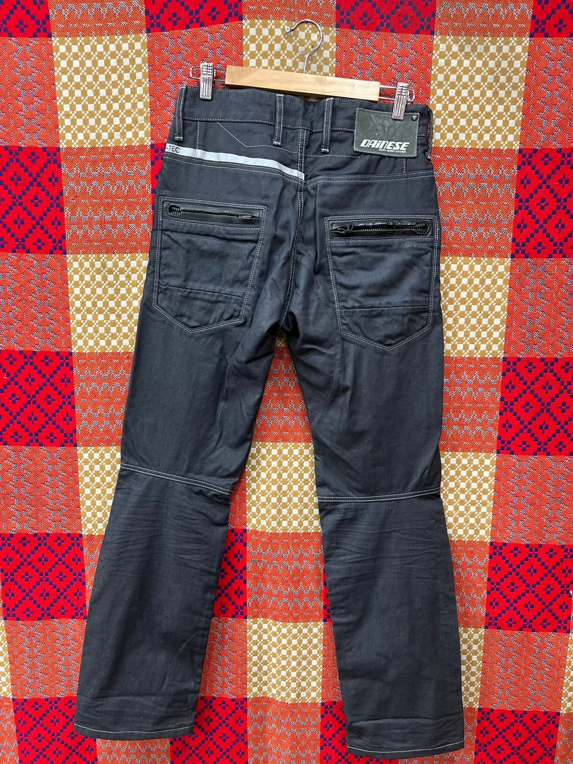 다이네즈 d tec 블랙 라이딩 데님 팬츠  30사이즈 상품이미지2