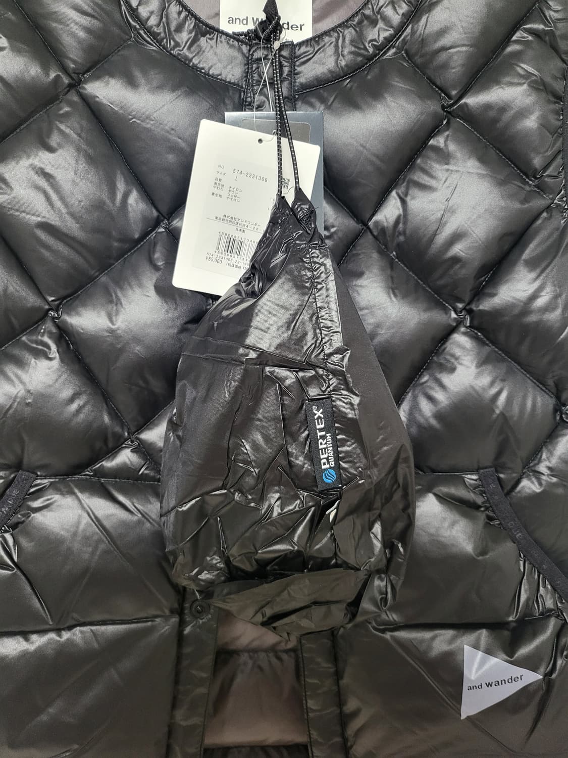 (새상품)and wander 앤드원더 다이아몬드 퀄팅 경량 다운 베스트 상품이미지6