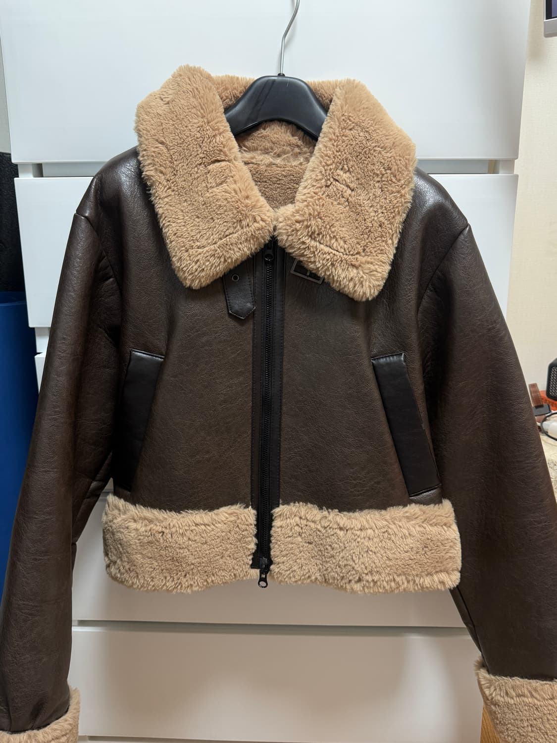 보헤미안서울 무스탕 브라운 상품이미지1