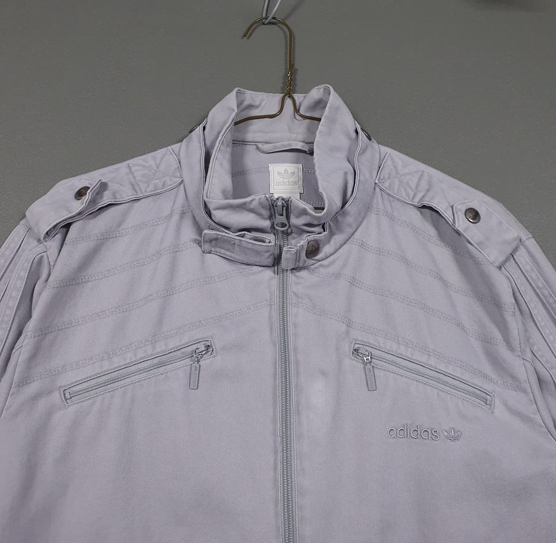 105 (XL) 아디다스 올드스쿨 그레이 삼선 나일론 포켓 사파리 자켓 상품이미지7