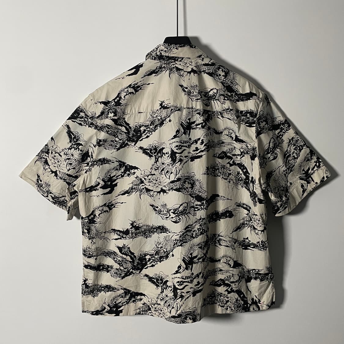 지방시 매튜 윌리엄스 풀오버 반팔자켓  (on.719)    상품이미지4