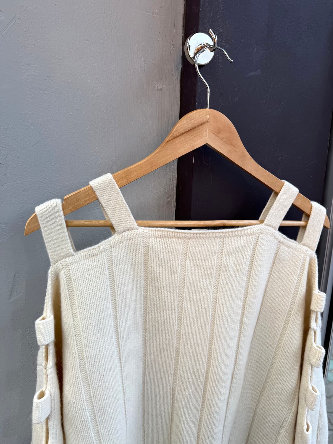 XS/ 알렉산더맥퀸 컷아웃 캐시미어 블랜딩 니트 상품이미지7