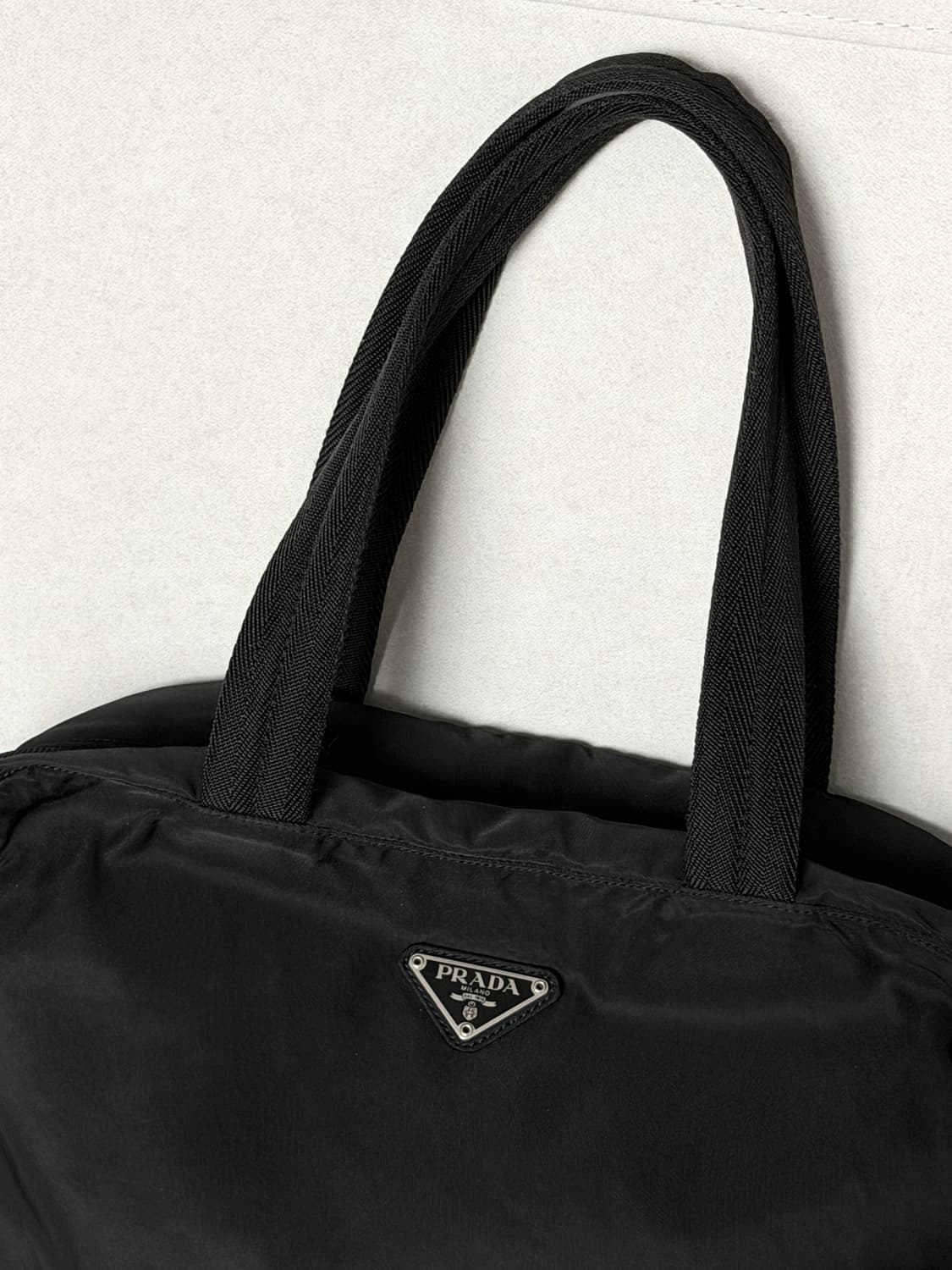 프라다 포코노 숄더백 상품이미지3