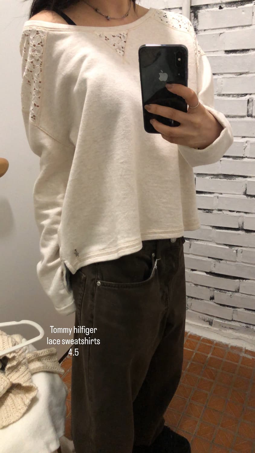 타미힐피거 레이스 맨투맨 상품이미지1