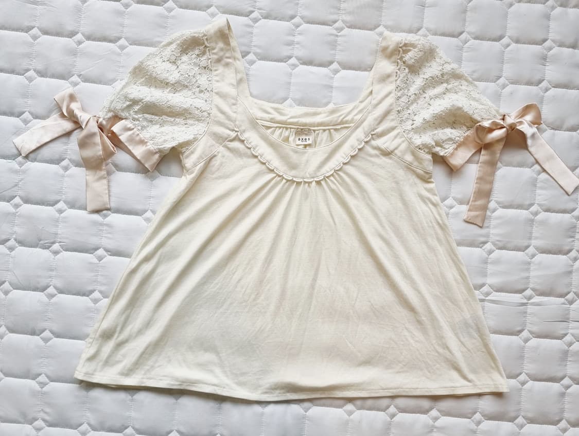 axes femme(악시즈 팜므) 리본 퍼프 레이스 블라우스 상품이미지1