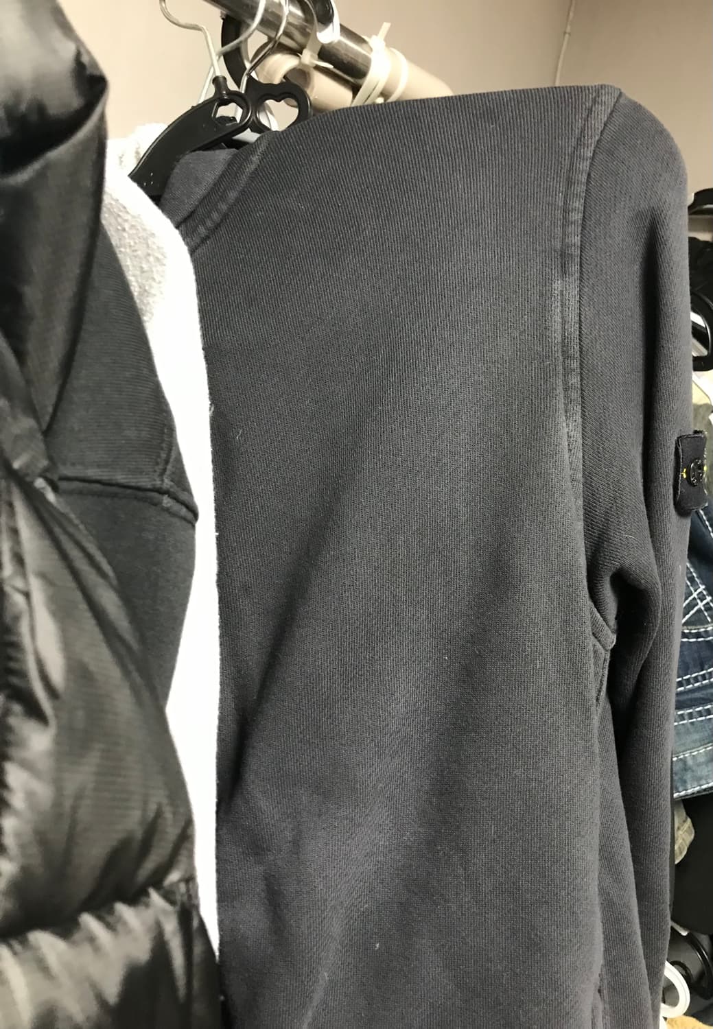 스톤 아일랜드 키즈14 와펜로고 후드집업 23fw 상품이미지4