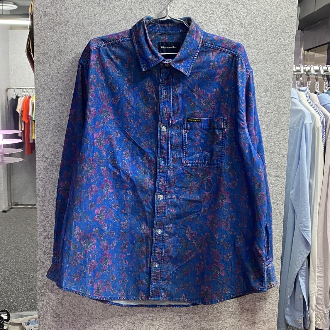 디스이즈네버댓 스몰로고 플로럴 코듀로이 셔츠 B3460  상품이미지2