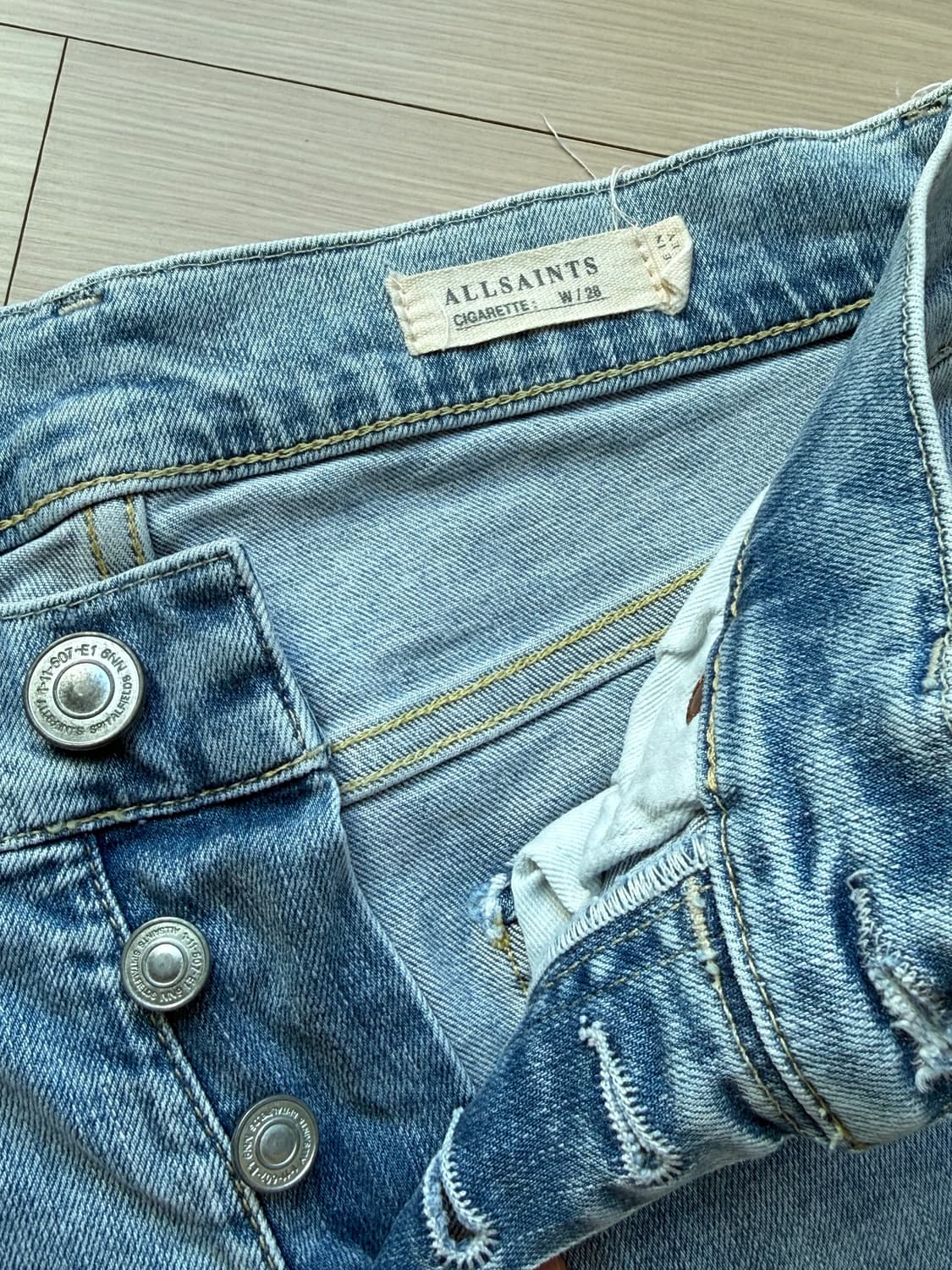 올세인츠 시가렛 라이트 블루 데님 진 상품이미지3
